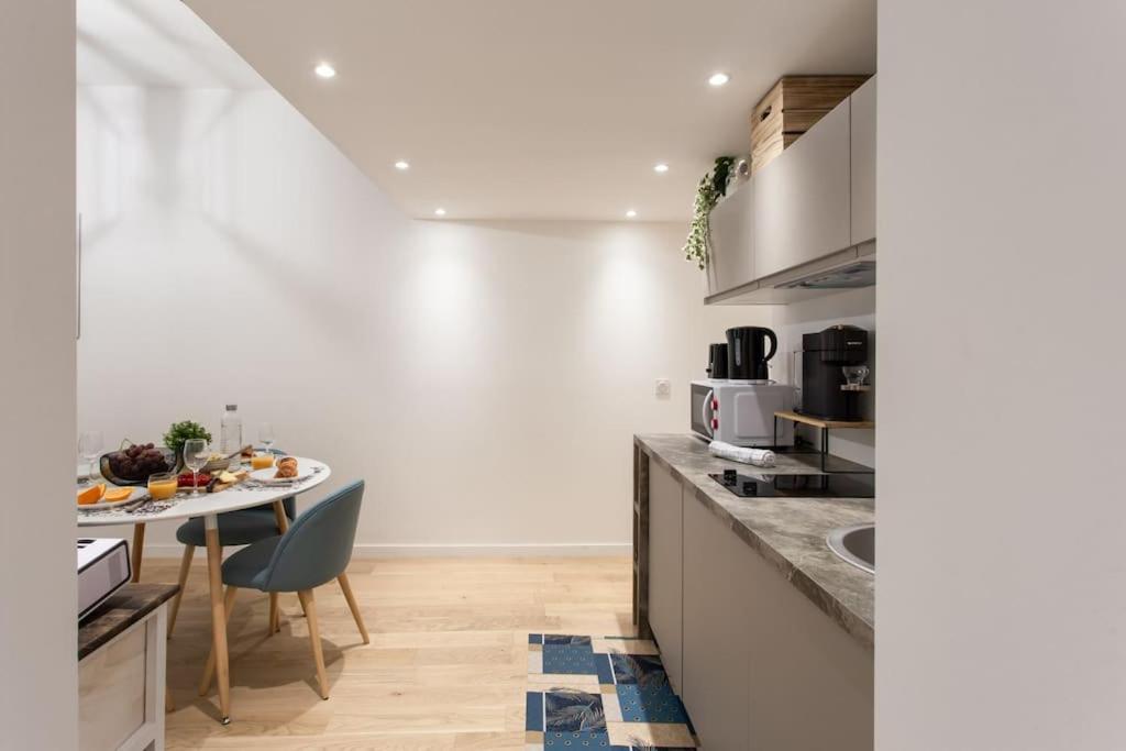 L10 Central Suite 2 Bedrooms Old Nice Wifi 3Mins Sea Buitenkant foto